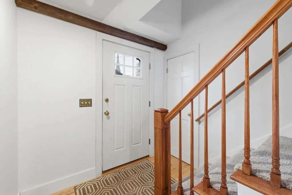 15 Dane Street Kennebunk ME 04043