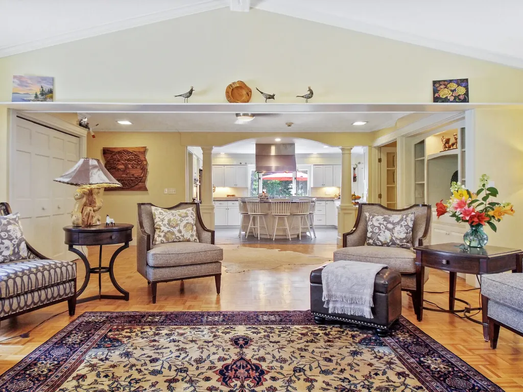 16 Davis Point Road Wayne ME 04284