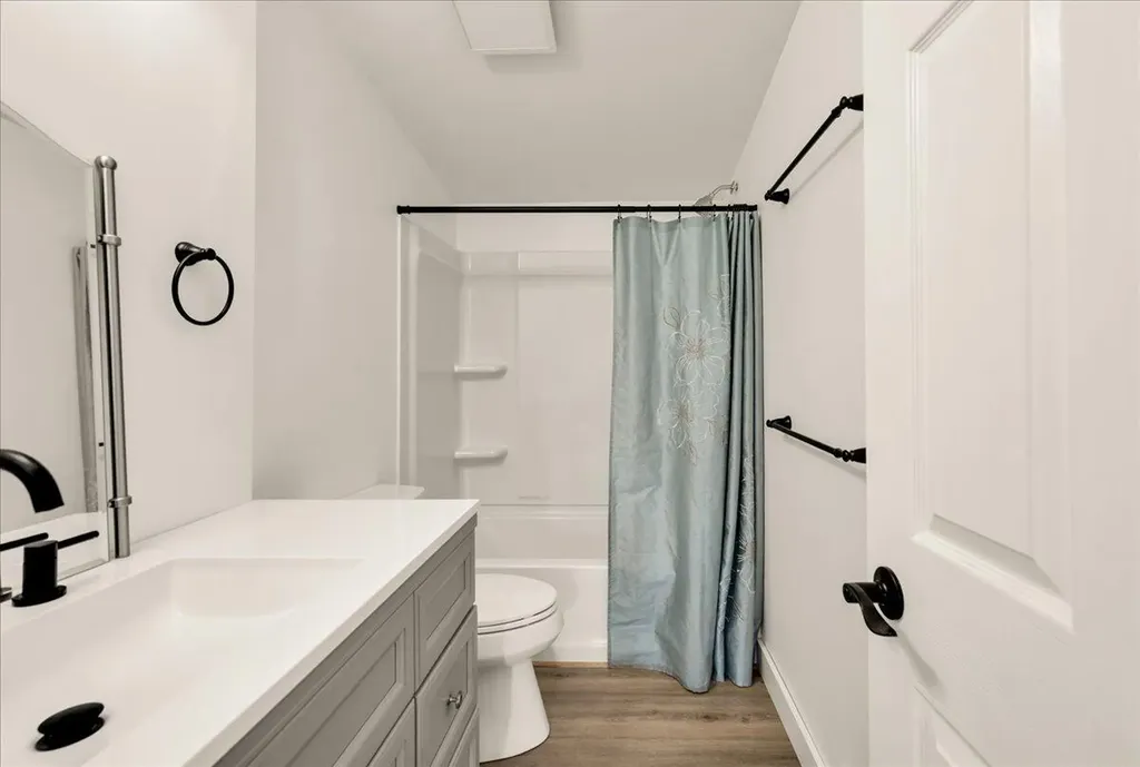 581 The Shore Road Castine ME 04421