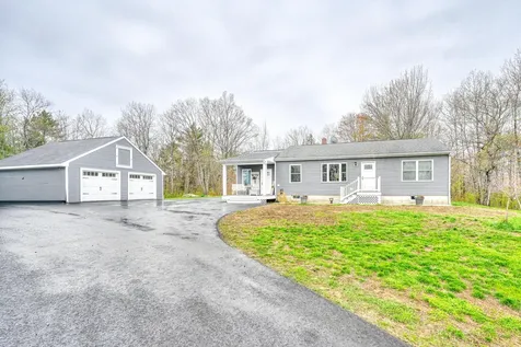 35 Pierce Road Oxford ME 04270