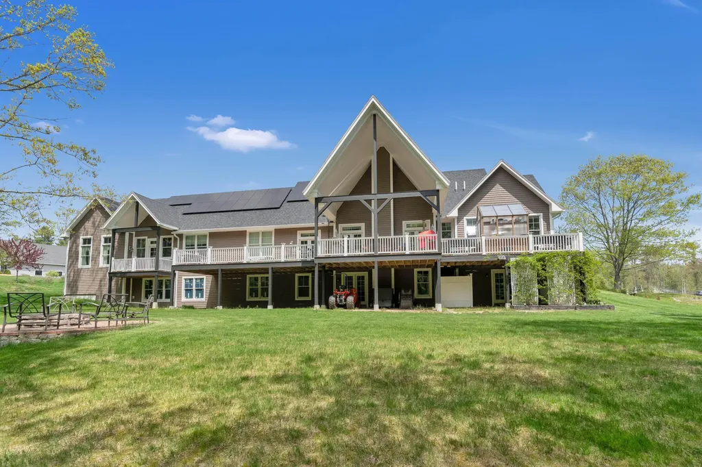 5 Lake Brook Drive Kennebunk ME 04043