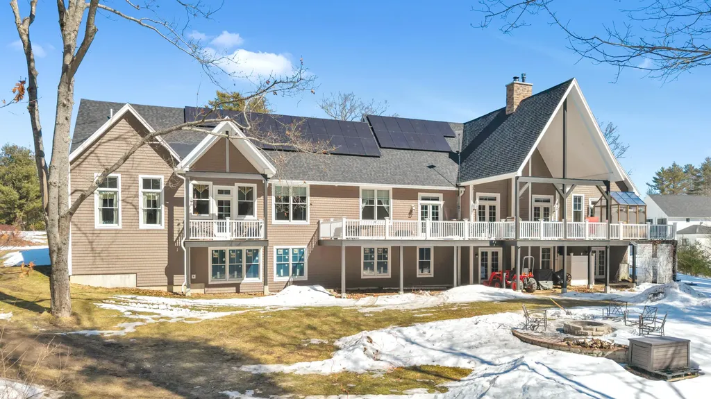 5 Lake Brook Drive Kennebunk ME 04043