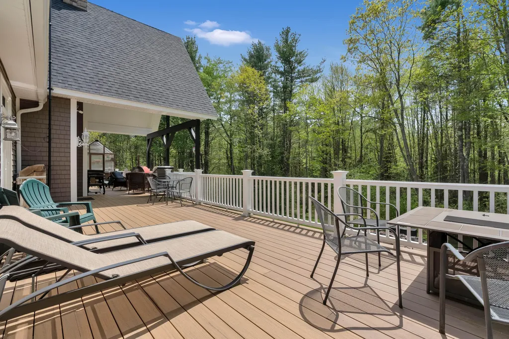 5 Lake Brook Drive Kennebunk ME 04043
