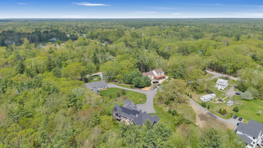5 Lake Brook Drive Kennebunk ME 04043