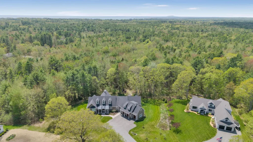 5 Lake Brook Drive Kennebunk ME 04043