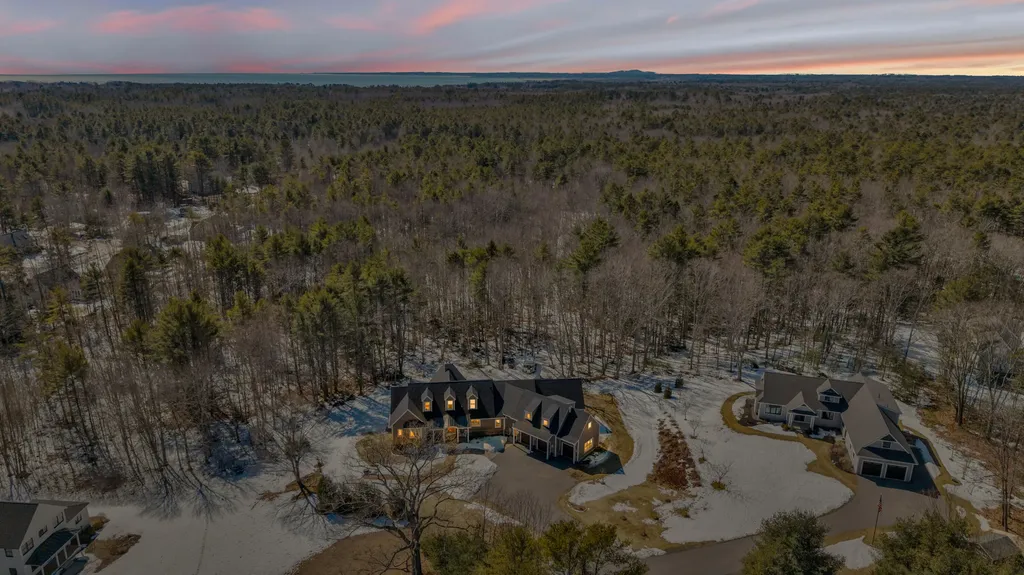 5 Lake Brook Drive Kennebunk ME 04043