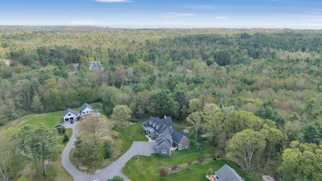 5 Lake Brook Drive Kennebunk ME 04043