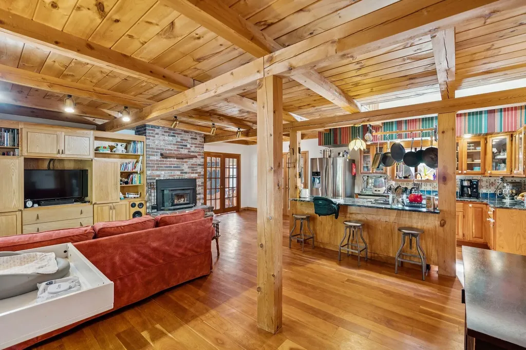 214 Desert Pond Road Mount Vernon ME 04352