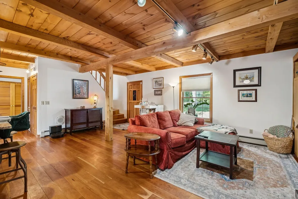 214 Desert Pond Road Mount Vernon ME 04352