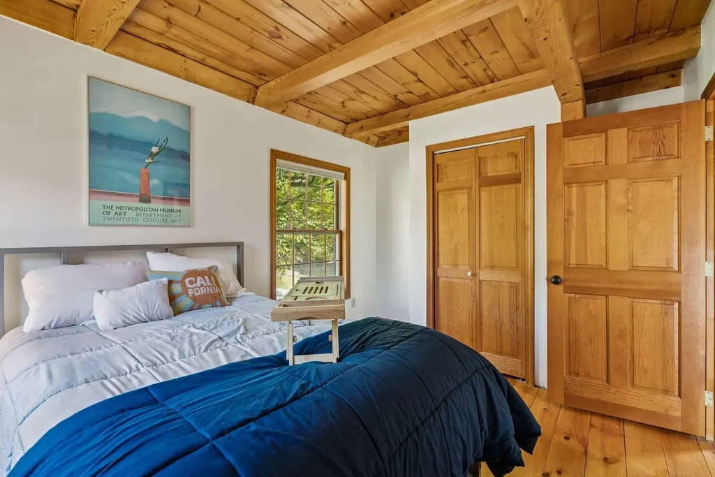 214 Desert Pond Road Mount Vernon ME 04352