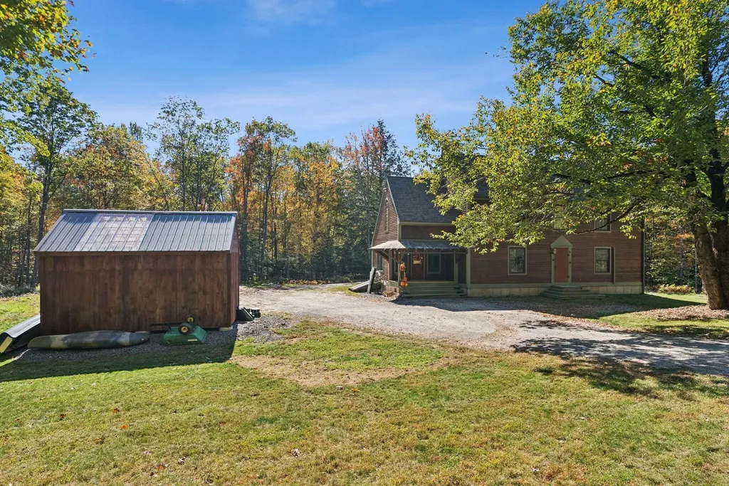 214 Desert Pond Road Mount Vernon ME 04352