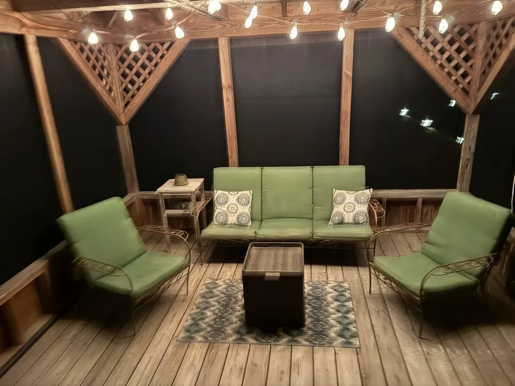 214 Desert Pond Road Mount Vernon ME 04352