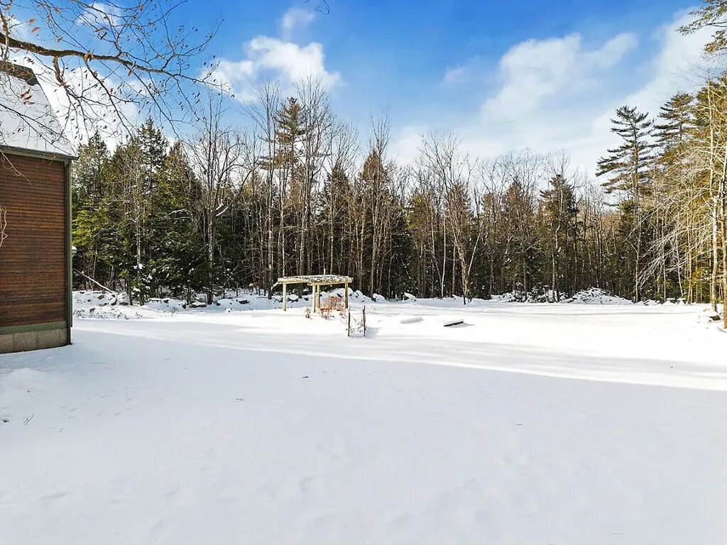 214 Desert Pond Road Mount Vernon ME 04352