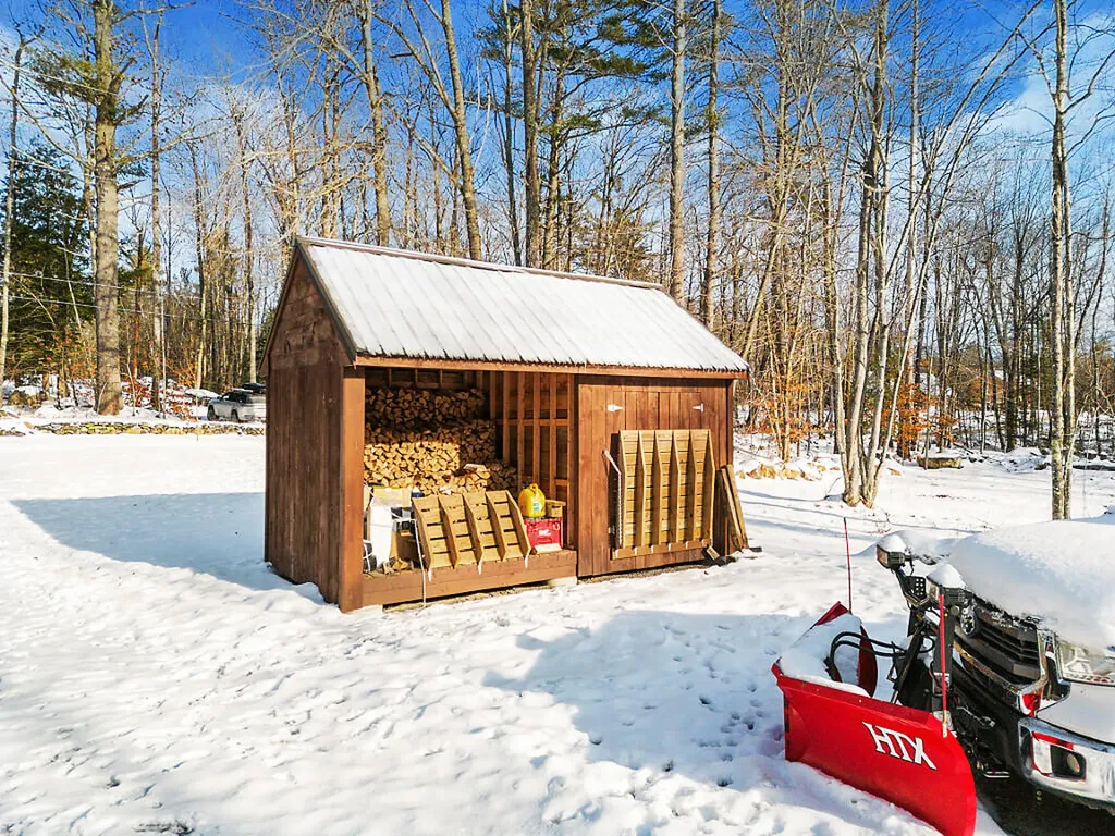 214 Desert Pond Road Mount Vernon ME 04352