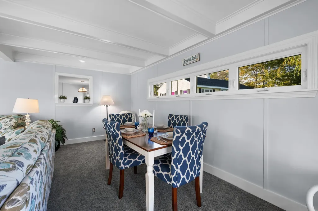 147 Beach Avenue Kennebunk ME 04043