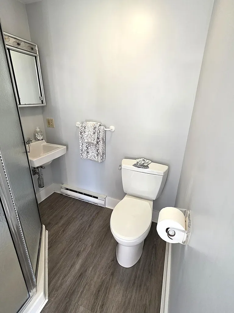 147 Beach Avenue Kennebunk ME 04043
