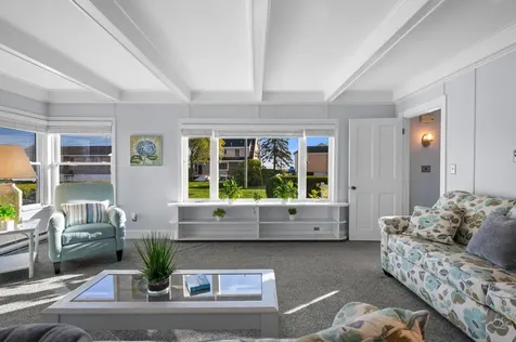 147 Beach Avenue Kennebunk ME 04043