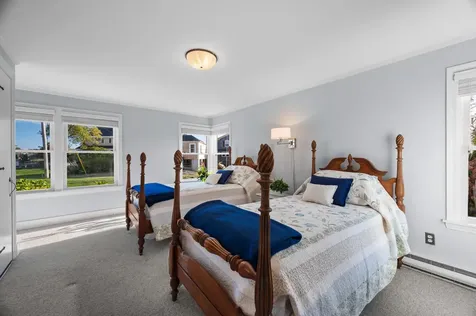 147 Beach Avenue Kennebunk ME 04043