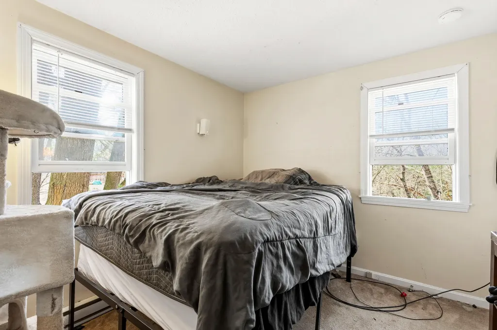 5 Appleby Street Sanford ME 04073