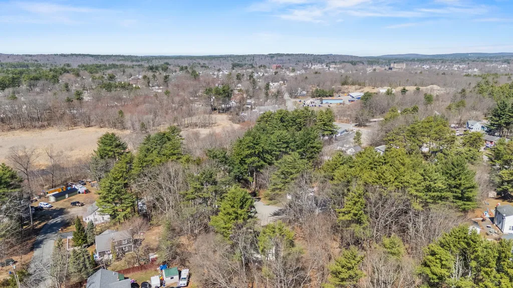 5 Appleby Street Sanford ME 04073