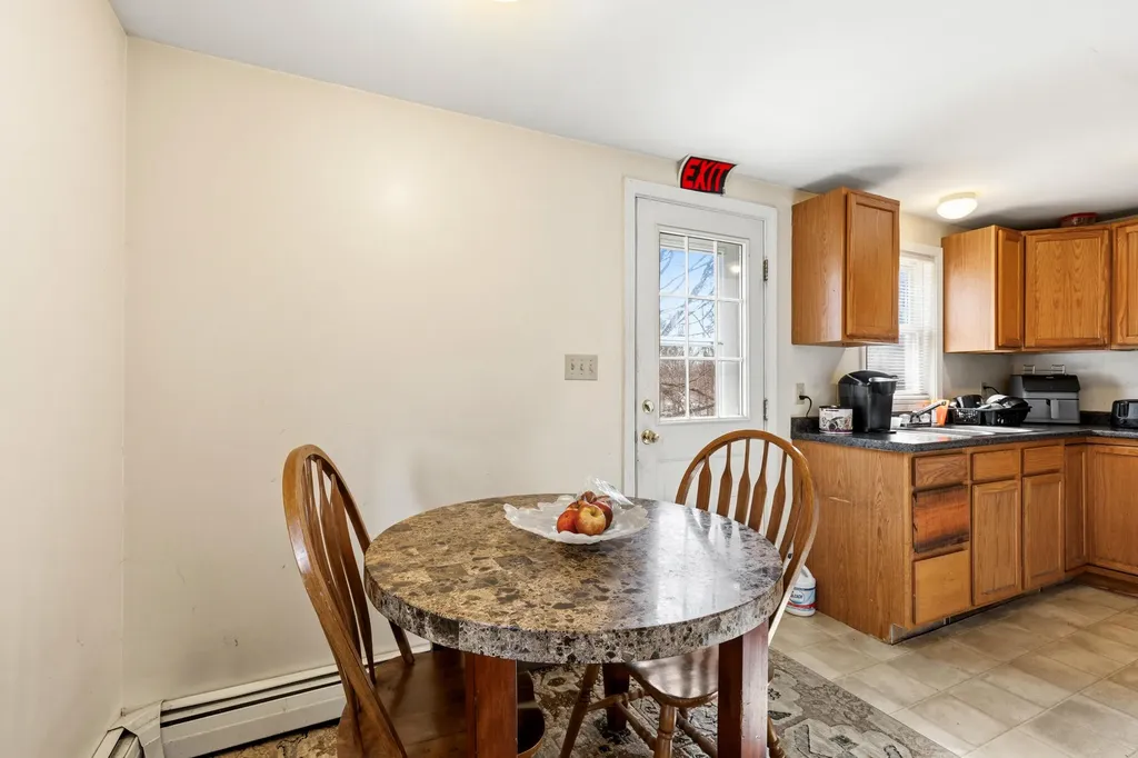 5 Appleby Street Sanford ME 04073