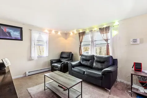 5 Appleby Street Sanford ME 04073
