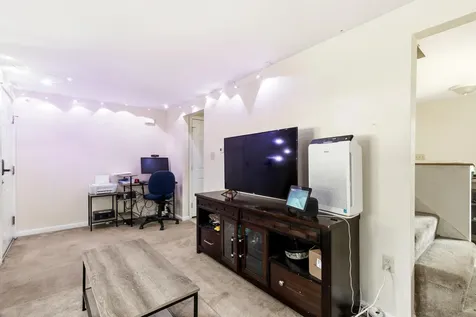 5 Appleby Street Sanford ME 04073