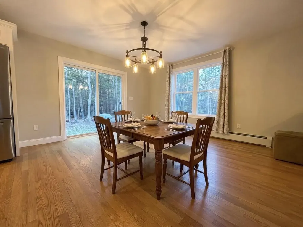 19 Treasure Lane Windham ME 04062