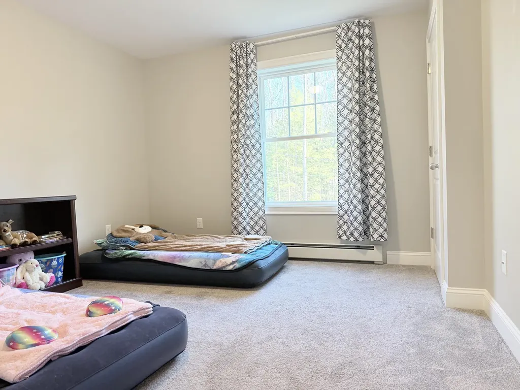 19 Treasure Lane Windham ME 04062