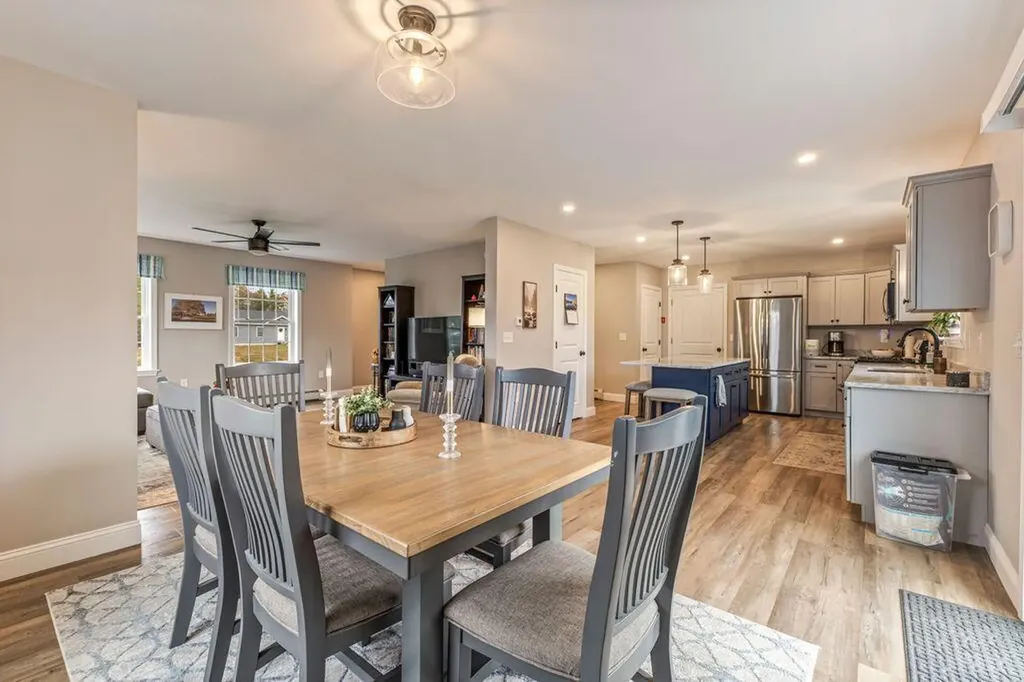 11 Estes Drive Standish ME 04085