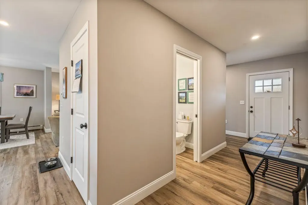 11 Estes Drive Standish ME 04085