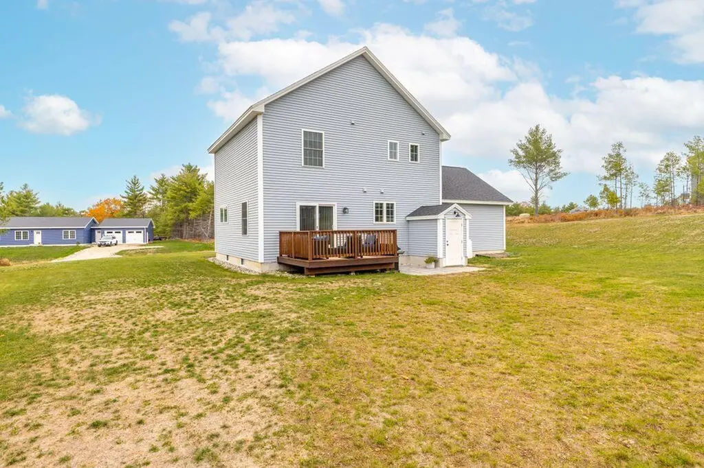 11 Estes Drive Standish ME 04085