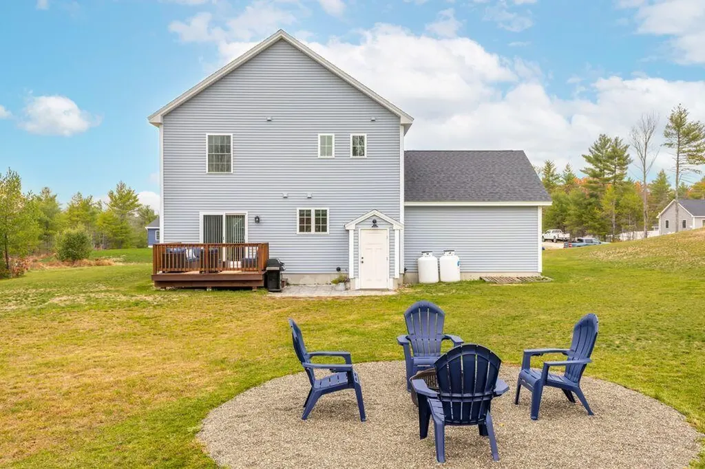 11 Estes Drive Standish ME 04085
