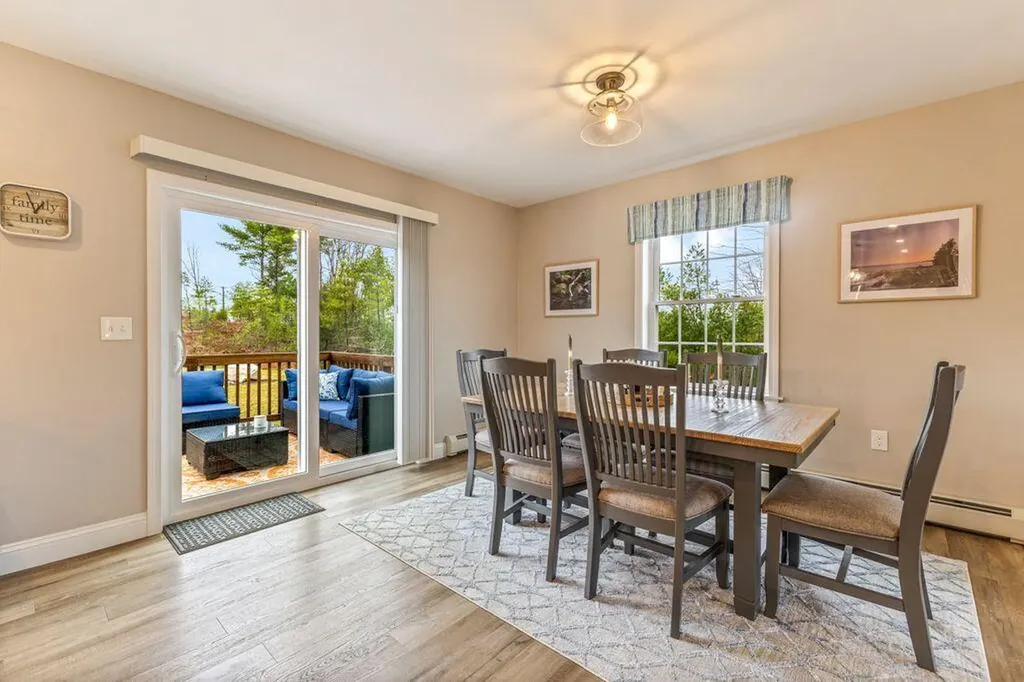11 Estes Drive Standish ME 04085