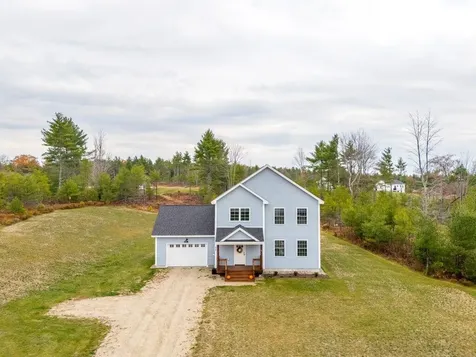 11 Estes Drive Standish ME 04085