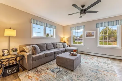 11 Estes Drive Standish ME 04085