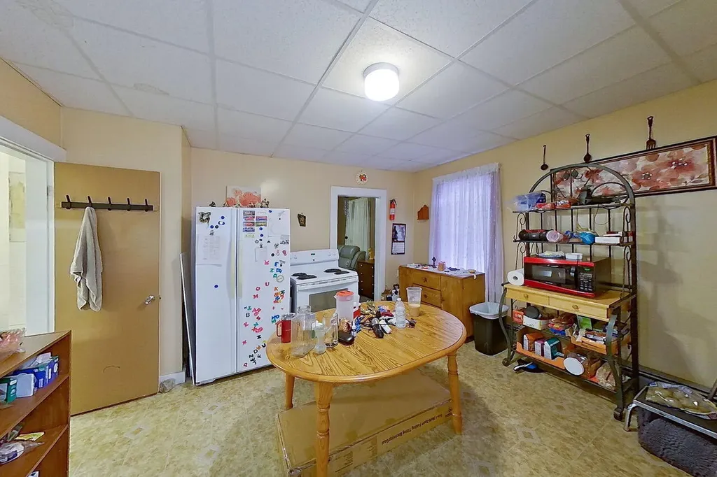 27 Vine Street Livermore Falls ME 04254