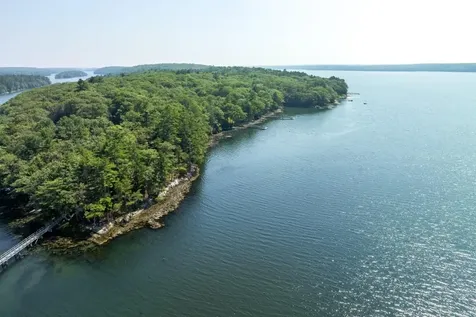 44 Stone Point Lane Boothbay ME 04537