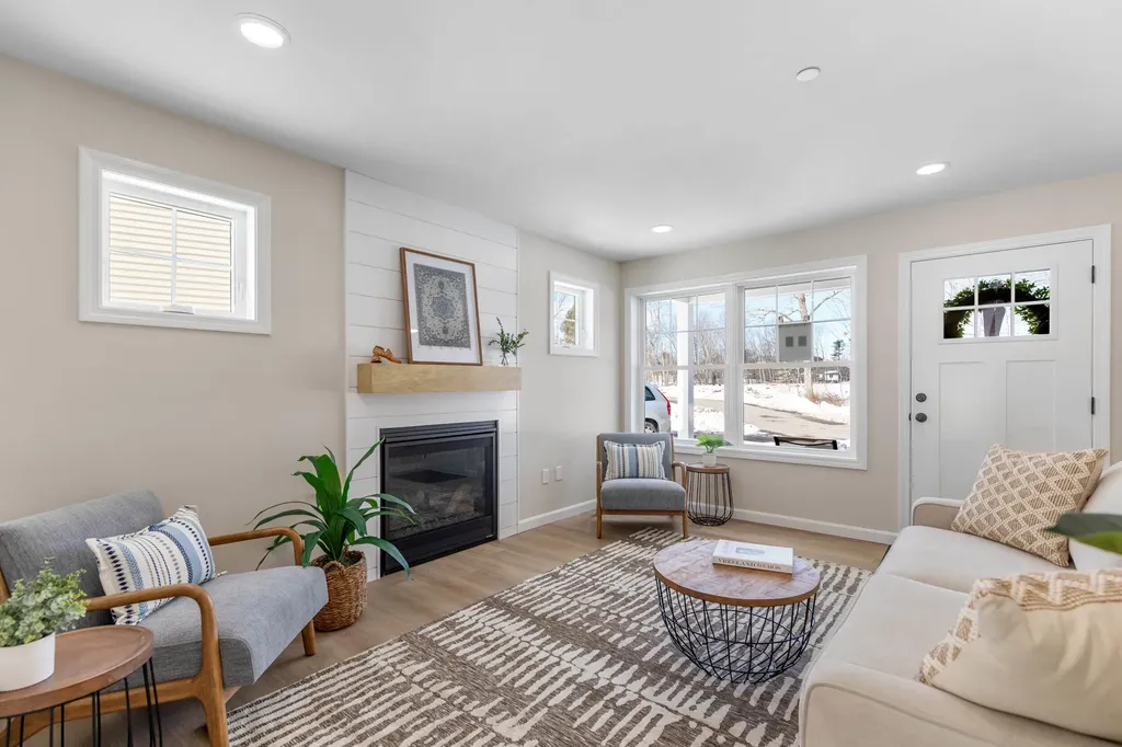29 Baxter Lane Gorham ME 04038