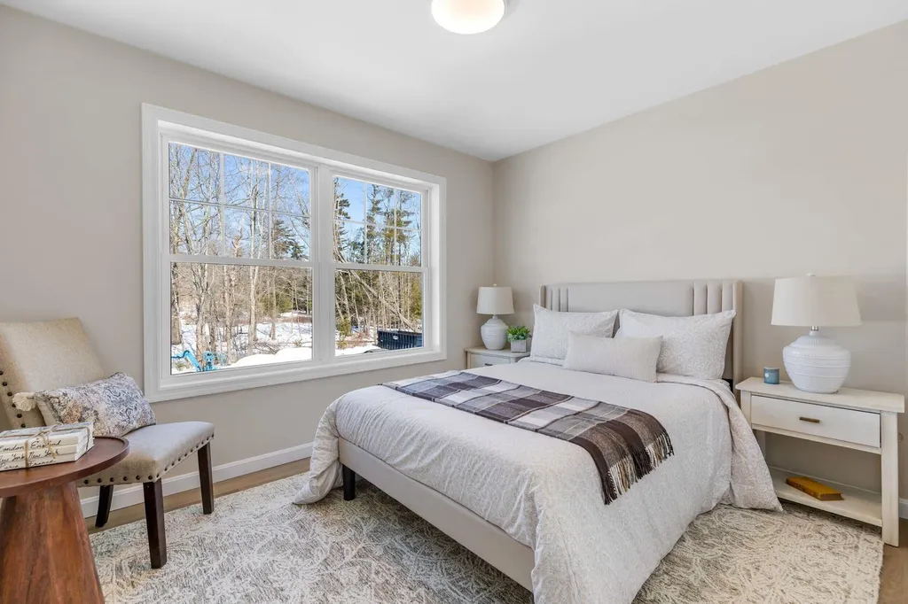 29 Baxter Lane Gorham ME 04038
