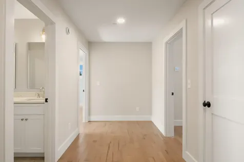 108 Owl's Nest Road Portland ME 04102