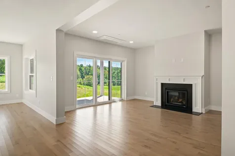108 Owl's Nest Road Portland ME 04102