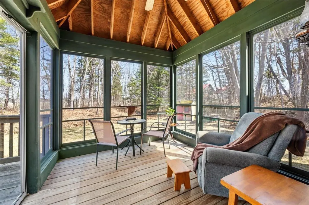 104 Winnocks Neck Road Scarborough ME 04074