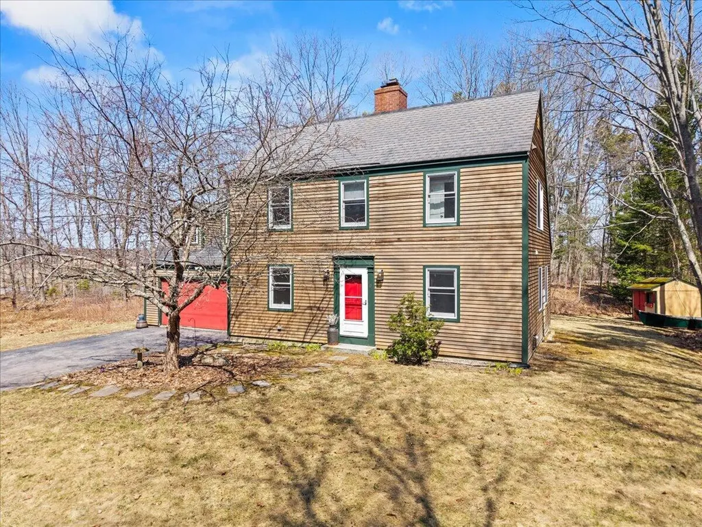 104 Winnocks Neck Road Scarborough ME 04074