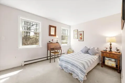 104 Winnocks Neck Road Scarborough ME 04074