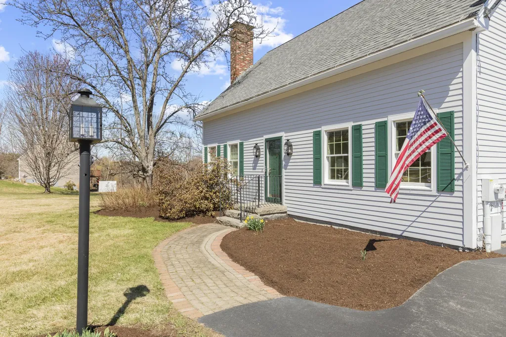 491 Hanson Ridge Road Sanford ME 04083