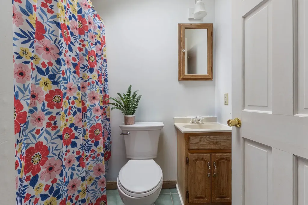 3 Arbutus Avenue Old Orchard Beach ME 04064