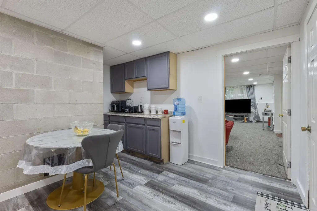 3 Arbutus Avenue Old Orchard Beach ME 04064
