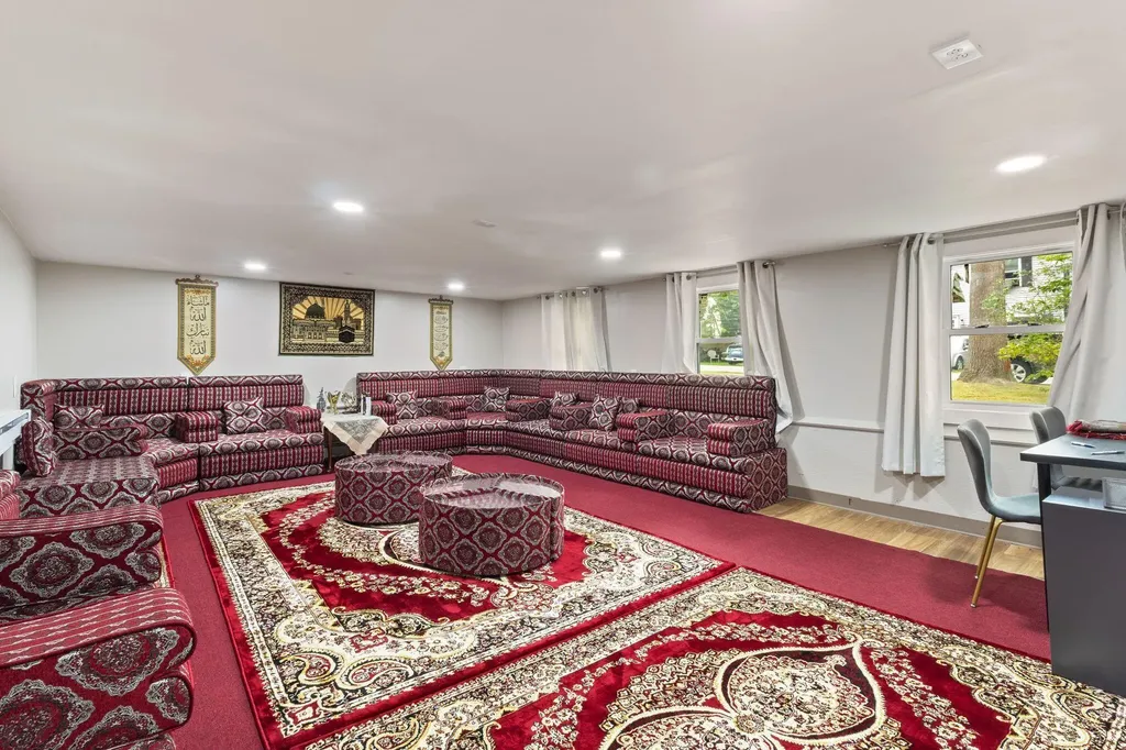 3 Arbutus Avenue Old Orchard Beach ME 04064