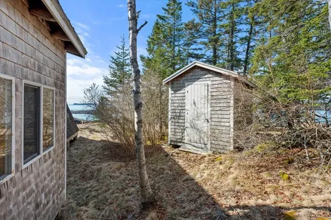 29 Hotel Cove Road Harrington ME 04643